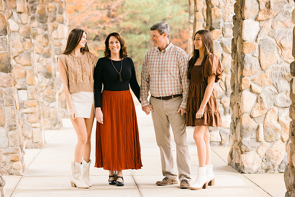 DHR57561